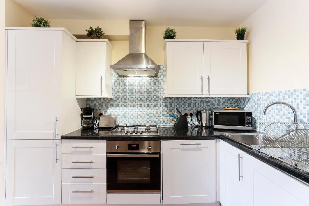 Regents Canal Apartments ลอนดอน ภายนอก รูปภาพ